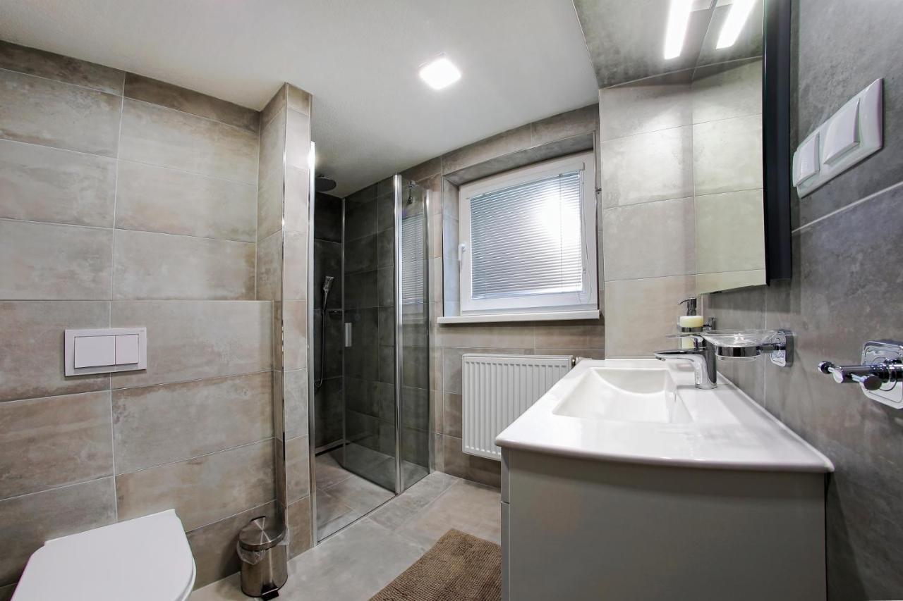 Apartmany Za Rohom Liptovský Mikuláš Esterno foto