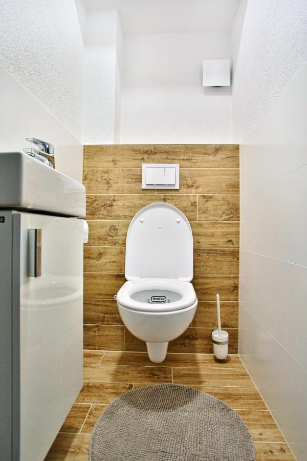 Apartmany Za Rohom Liptovský Mikuláš Esterno foto