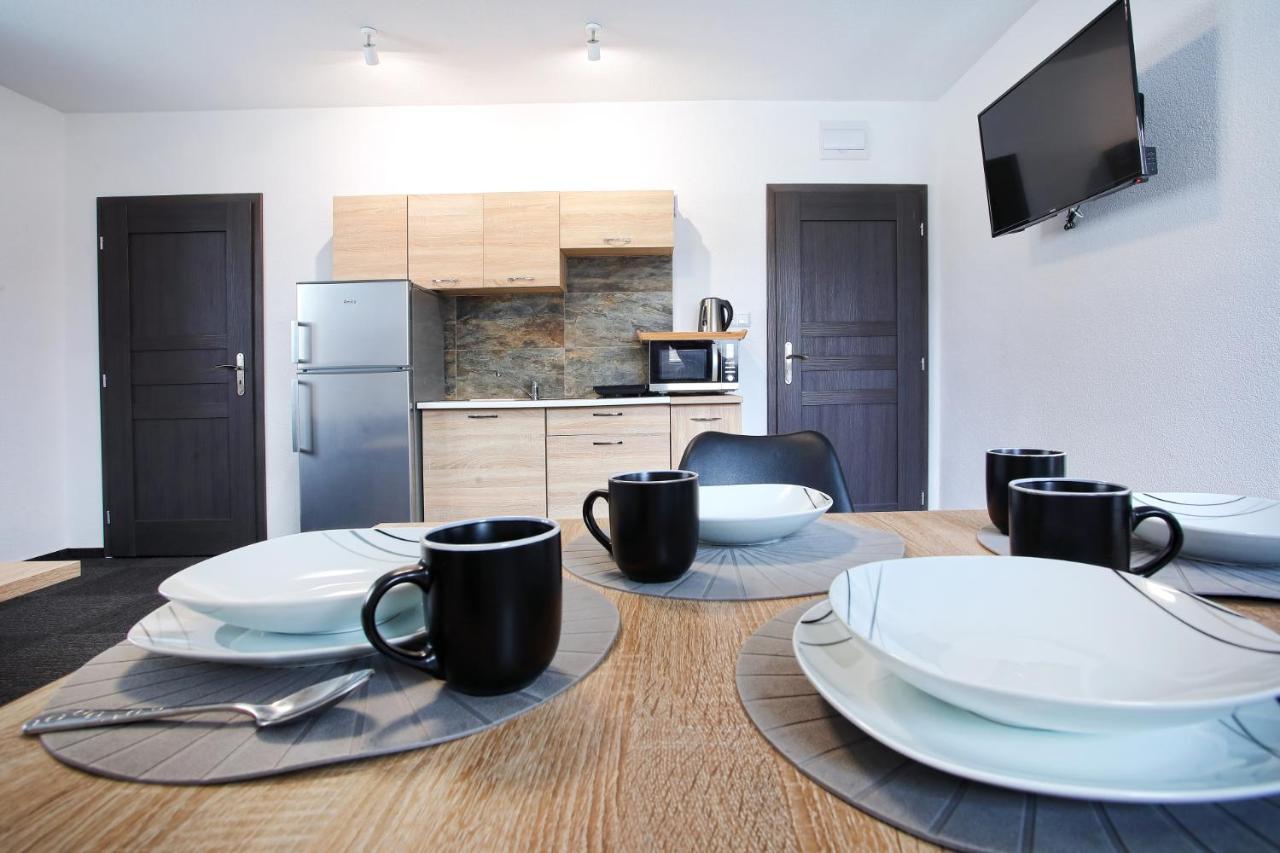 Apartmany Za Rohom Liptovský Mikuláš Esterno foto