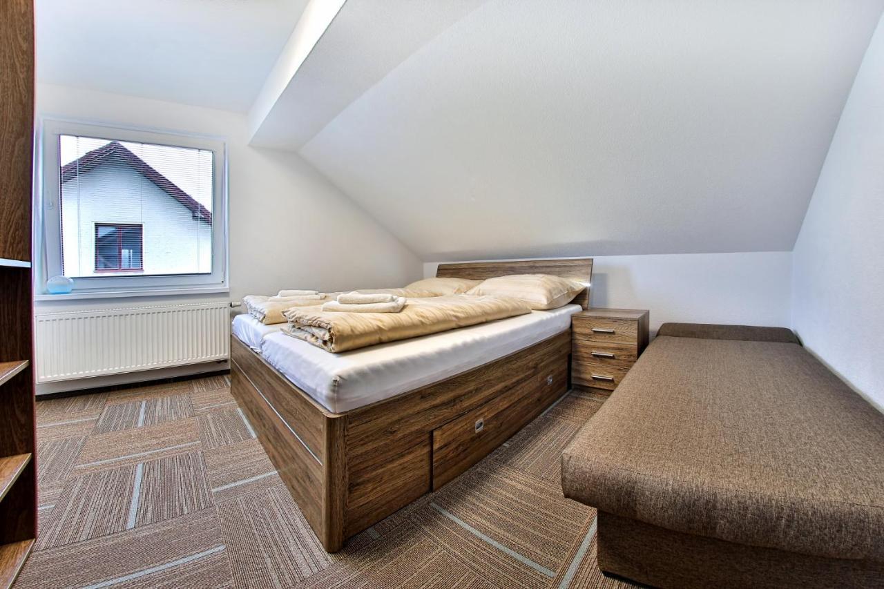 Apartmany Za Rohom Liptovský Mikuláš Esterno foto